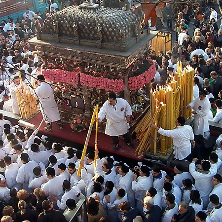 ベッド・アンド・ブレックファスト Central Suites Catania 4*