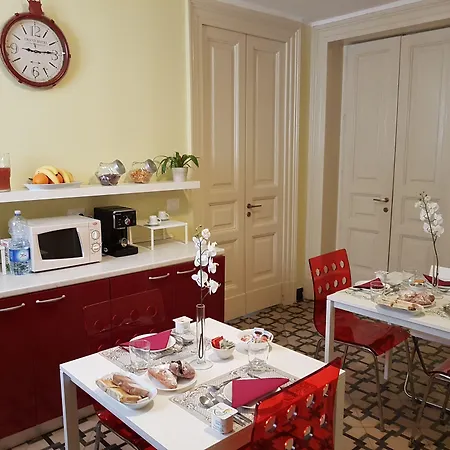 Central Suites Catania 4* カターニア